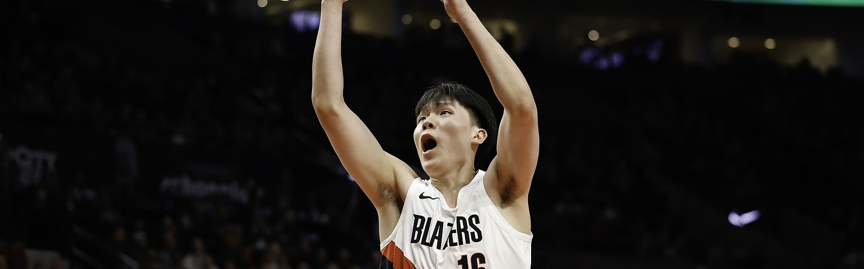 开云博彩-杨毅：杨瀚森若留国内就是王哲林周琦这种状态  追求极限得学姚明