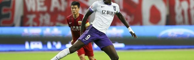 全球搏彩平台-中超弃将迪亚涅加盟西布朗 离泰达后还夺土超金靴