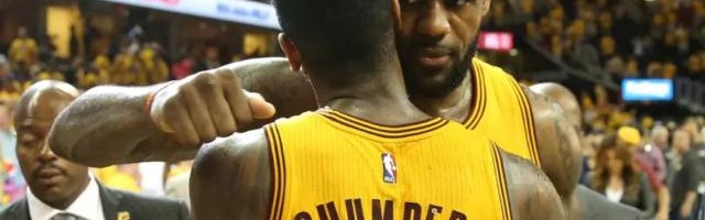 香珀特：詹姆斯抱团毁了NBA 库里不是历史超巨